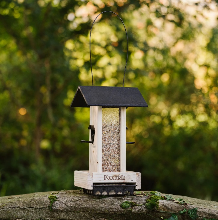 Peckish Woodland Feast Seed & Suet Cake Feeder