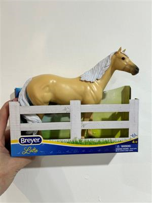 Breyer Paddock Pals Horse - Latte