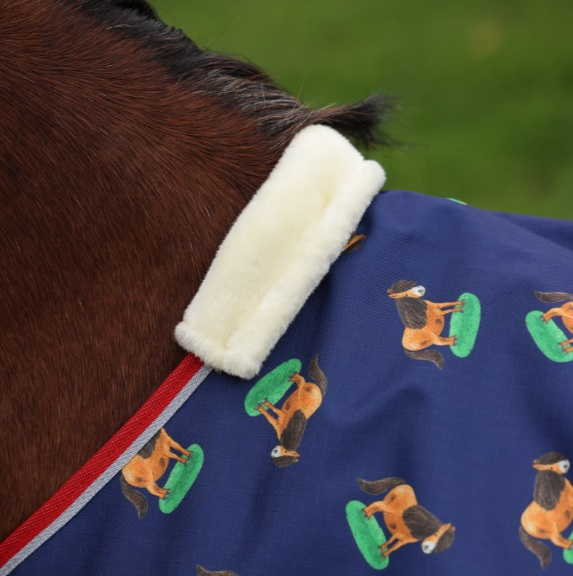 Winnie & Me Lite Turnout Rug
