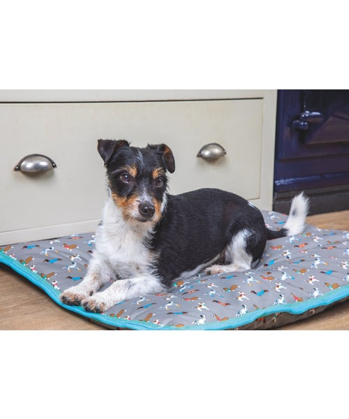 Digby & Fox Waterproof Bed 'Dogs' 80 x 100 cm